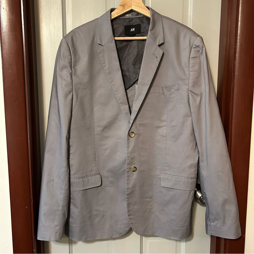 H&M Men’s Blazer 44R Notched Lapel 2-Button  Silver Lt Gray Business Career Work